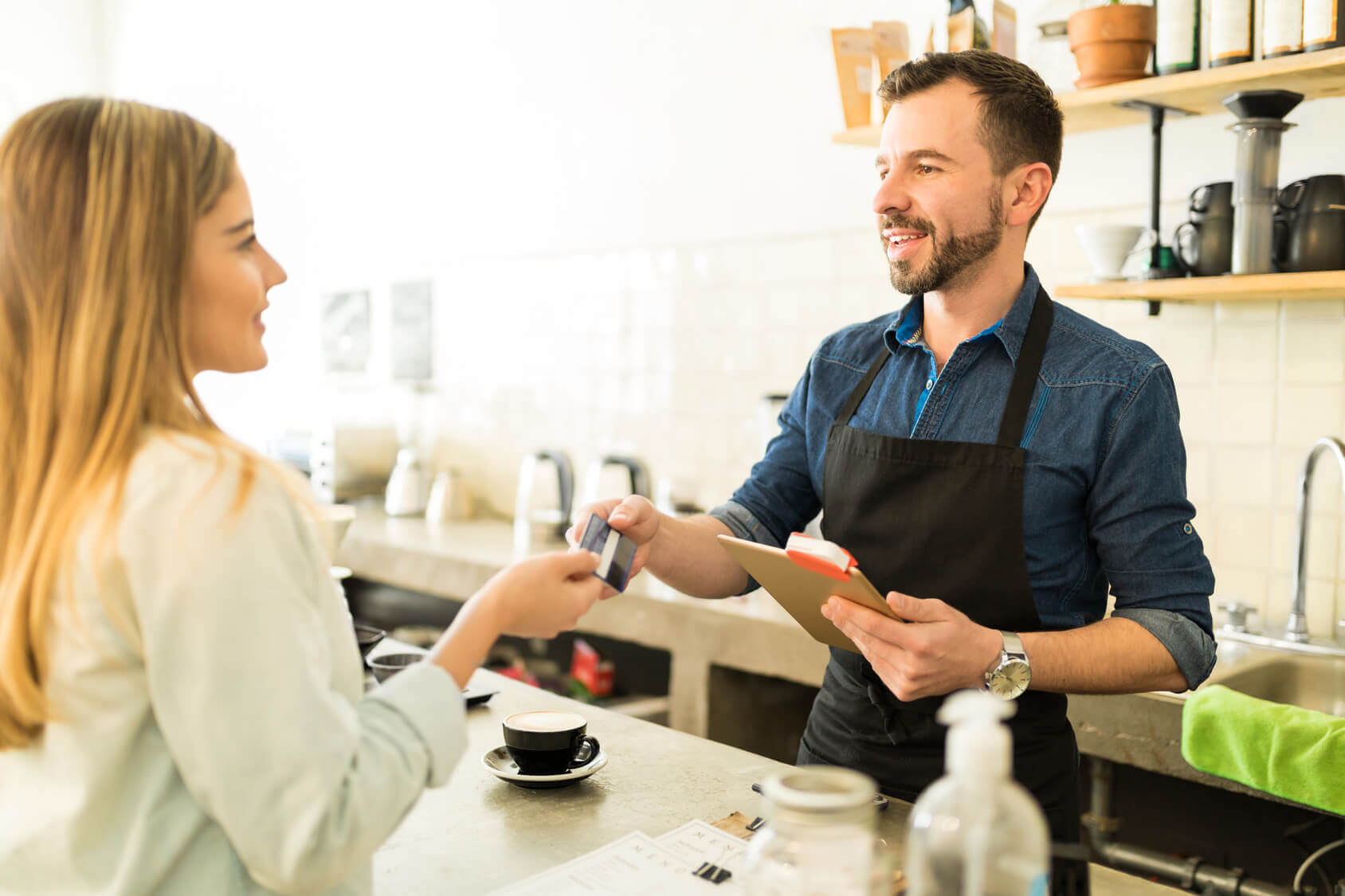 estrat&eacute;gia de atendimento, Qual Estrat&eacute;gia de Atendimento Pr&aacute;tica Para Otimizar Tempo e Ganhar mais Clientes? Descubra!